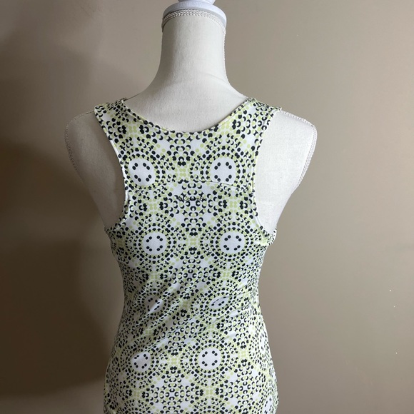 Columbia size small tank top built in shelf bra - Picture 10 of 10